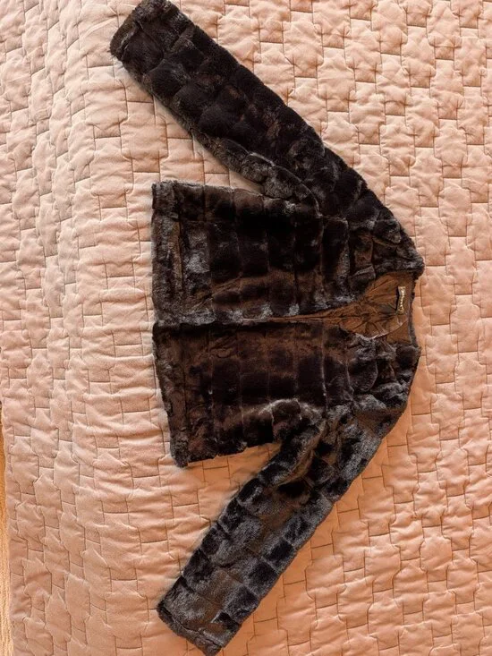 Faux fur cropped jacket - Black - Small - Picture 4 of 5